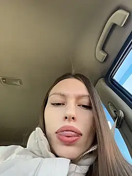 LeiaMood online show from February 20, 2026, 4:53 am