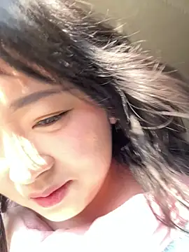 Snapshot of Mloy-01 chatting on February 20, 2026, 6:48 am Mloy-01 online show from February 20, 2026, 6:48 am