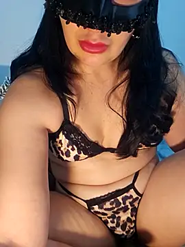 melissiaayzem online show from February 2, 2026, 10:36 am