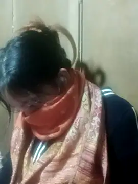 jjennyyy online show from February 3, 2026, 6:22 am