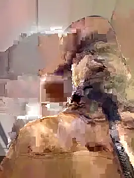 Snapshot of 80julien chatting on February 16, 2026, 10:03 am 80julien online show from February 16, 2026, 10:03 am