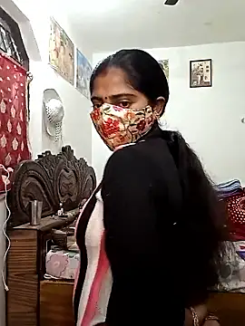 Snapshot of Angel_eyes00 chatting on January 15, 2026, 4:32 pm Angel eyes00 online show from January 15, 2026, 4:32 pm