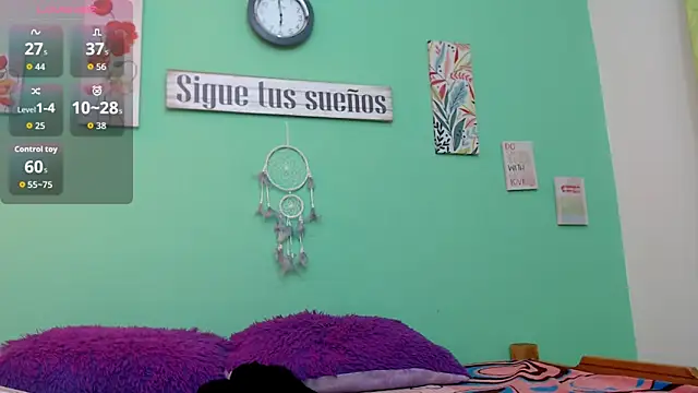 lucerodelamanana343 online show from March 14, 2026, 7:42 pm