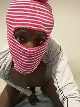 HotTwink ZAR online show from February 7, 2026, 9:23 pm