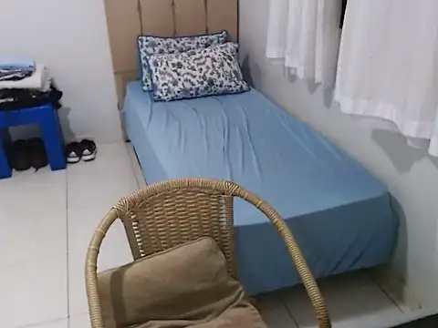 Snapshot of lipegonzalezz chatting on March 3, 2026, 3:46 am lipegonzalezz online show from March 3, 2026, 3:46 am