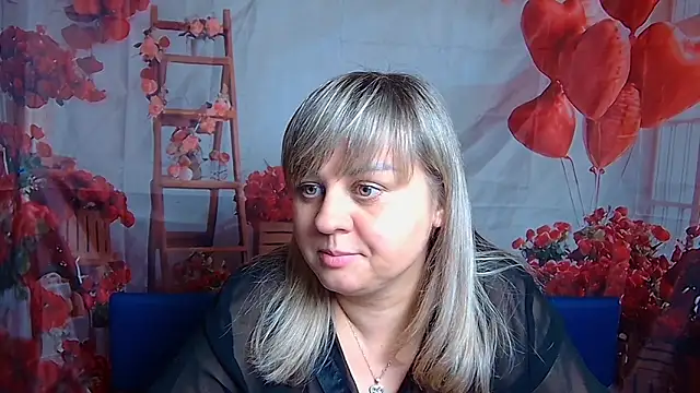 VeronicaSvitt online show from February 2, 2026, 1:32 pm