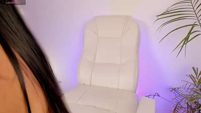 soffi joness23 online show from March 11, 2026, 7:19 pm