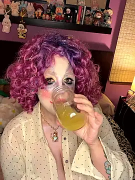 kitkathecartoonclown online show from January 17, 2026, 4:38 am