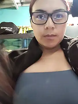 Snapshot of THALASSA_DIOSA chatting on February 26, 2026, 12:05 pm THALASSA DIOSA online show from February 26, 2026, 12:05 pm