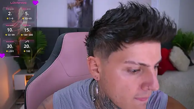 Snapshot of goldenatlasX chatting on February 20, 2026, 7:38 pm goldenatlasX online show from February 20, 2026, 7:38 pm