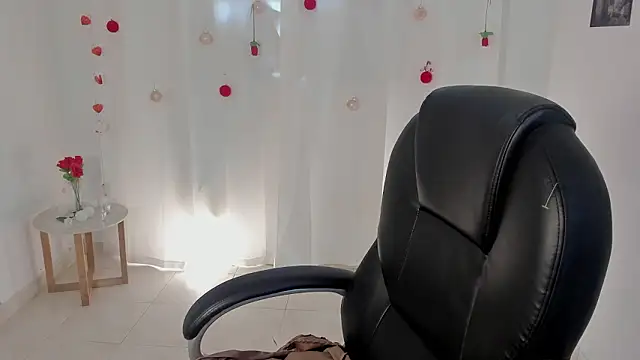 lanna  wilson online show from February 27, 2026, 12:49 pm