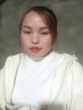 Snapshot of Savi-cute chatting on February 8, 2026, 2:37 pm Savi-cute online show from February 8, 2026, 2:37 pm