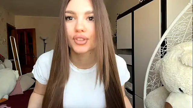 AnjaEmmlck online show from January 15, 2026, 9:01 am