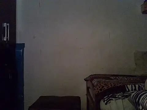 xxxlatino31 online show from January 11, 2026, 5:47 am