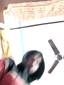 Snapshot of studio-my chatting on February 9, 2026, 6:28 pm studio-my online show from February 9, 2026, 6:28 pm