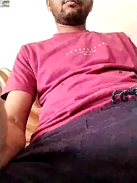 Snapshot of studio-my chatting on February 12, 2026, 9:31 am studio-my online show from February 12, 2026, 9:31 am