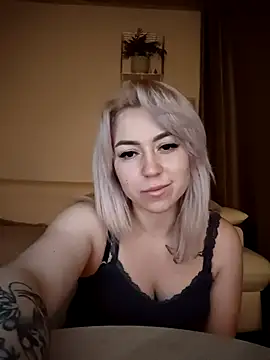 MeissyLux online show from January 13, 2026, 10:13 pm