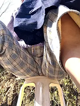 wbanykx2x online show from January 12, 2026, 4:19 am