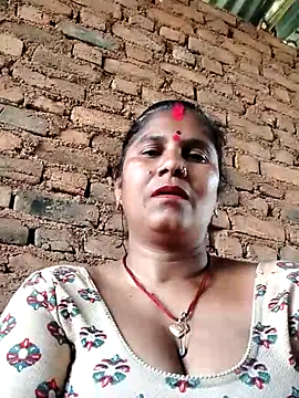 Hot di97 online show from March 16, 2026, 7:34 am