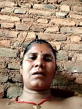 Hot di97 online show from April 9, 2026, 8:53 am