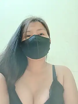 Lyly-68688 online show from May 15, 2026, 2:48 pm