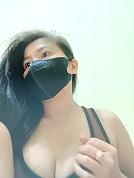 Lyly-68688 online show from April 4, 2026, 1:12 am