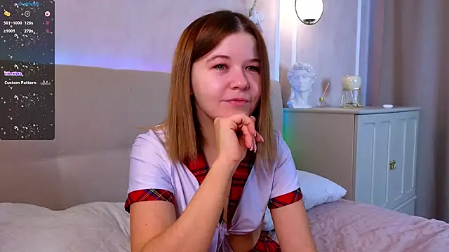  Doll Face  online show from January 15, 2026, 9:23 am