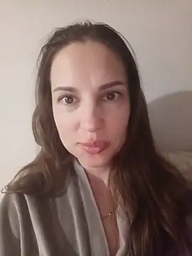 She-Moon online show from May 21, 2026, 6:16 pm