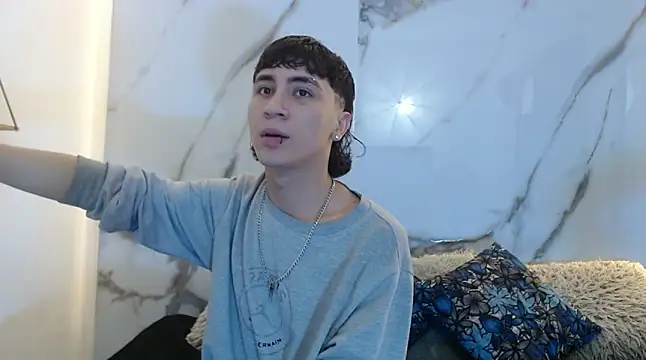 XanderGrey8 online show from March 18, 2026, 7:15 pm