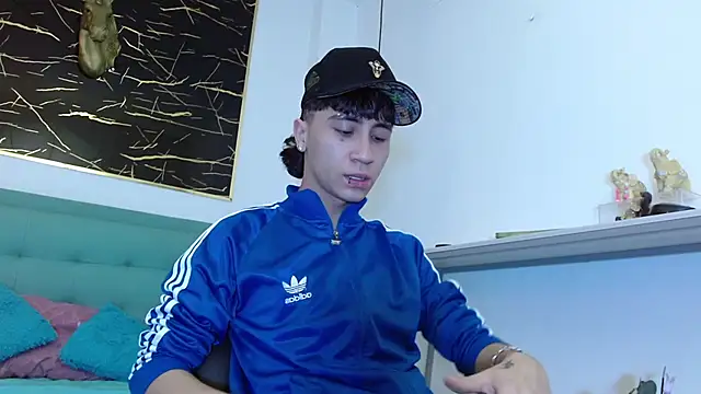 XanderGrey8 online show from March 22, 2026, 12:40 pm