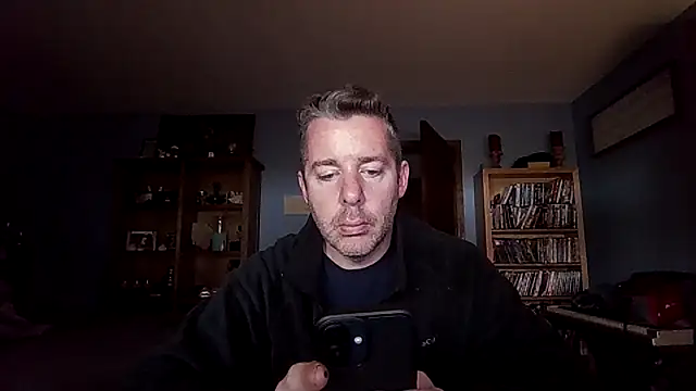 Snapshot of chrisw8140 chatting on February 17, 2026, 5:32 pm chrisw8140 online show from February 17, 2026, 5:32 pm