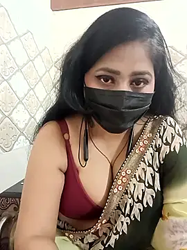 Cute purnima143 online show from April 15, 2026, 5:24 am