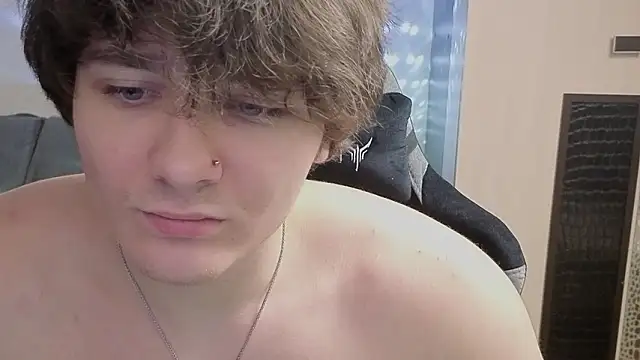 jastinpeterson online show from February 22, 2026, 8:54 pm