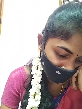 Tamil Hot RoyalQueen online show from April 14, 2026, 1:54 am