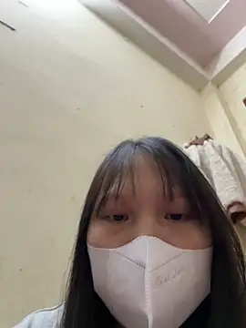 Charlotte-ee online show from February 22, 2026, 4:26 am