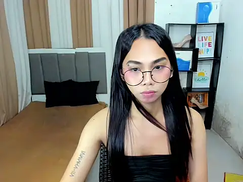 Snapshot of SeductiveYukie chatting on January 15, 2026, 1:03 pm SeductiveYukie online show from January 15, 2026, 1:03 pm