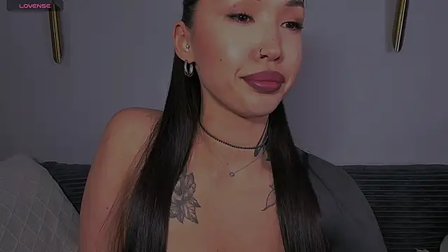 Snapshot of your_asian_dream chatting on February 2, 2026, 5:45 pm your asian dream online show from February 2, 2026, 5:45 pm