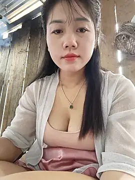 Ngocmai lazdy online show from February 6, 2026, 3:46 am