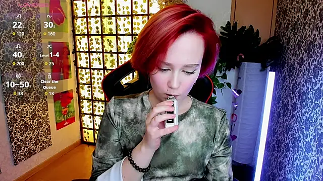 Ellie Heavenly online show from April 8, 2026, 8:38 am