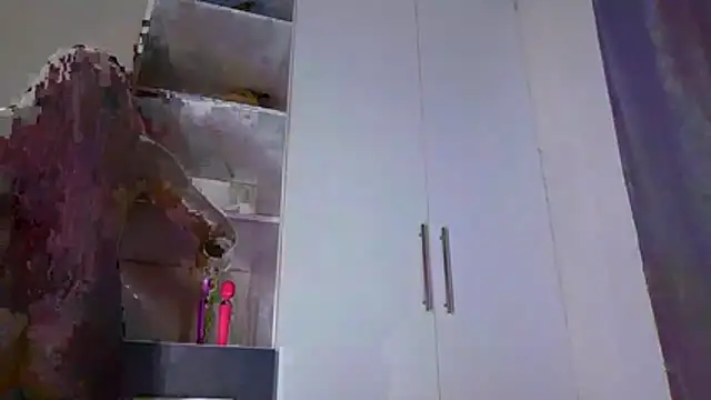 Snapshot of PrettyMesss chatting on February 12, 2026, 9:03 pm PrettyMesss online show from February 12, 2026, 9:03 pm