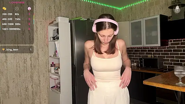 ChrisAmott online show from February 12, 2026, 4:07 pm