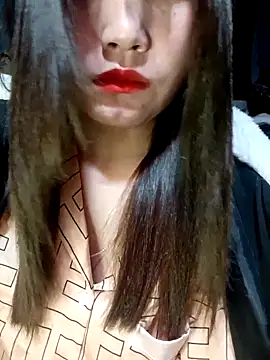 natra0033 online show from February 9, 2026, 12:58 pm