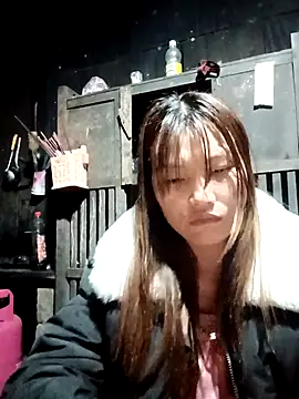 natra0033 online show from May 7, 2026, 11:30 pm