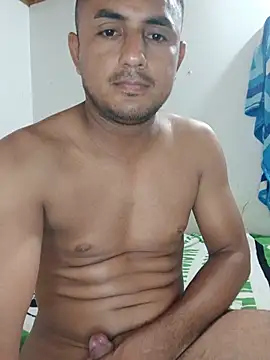 Snapshot of knox_zeque chatting on May 21, 2026, 10:40 pm knox zeque online show from May 21, 2026, 10:40 pm