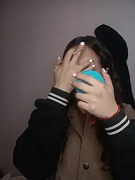 AlexxaAndRileyy online show from March 13, 2026, 1:27 pm