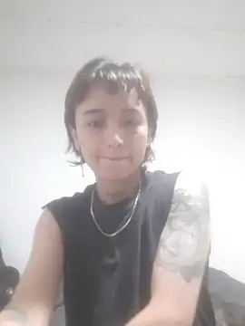 AlexxaAndRileyy online show from April 19, 2026, 11:07 pm