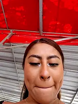 Snapshot of ThamaraGen_ chatting on February 28, 2026, 4:50 pm ThamaraGen online show from February 28, 2026, 4:50 pm