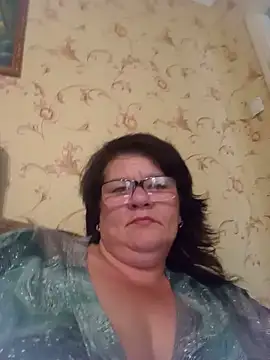 NysiOlsen online show from June 11, 2026, 3:42 pm