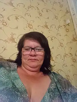 NysiOlsen online show from June 17, 2026, 4:28 pm