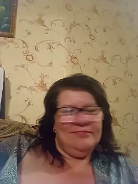NysiOlsen online show from June 19, 2026, 10:15 pm